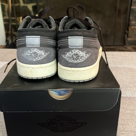 Jordan 1 low inside out size 7.5 - Picture 3 of 6